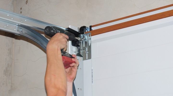 How Long Do Garage Door Openers Last​