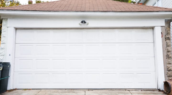 How to Keep a Garage Cool in Summer - Effective Solutions