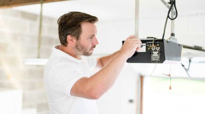 Reconnect a Garage Door After a Power Outage