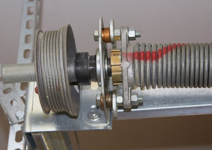 Repair a Cable on a Garage Door