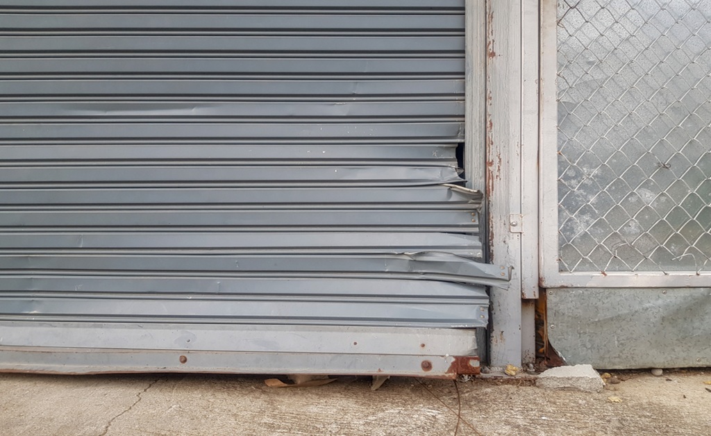 Repair a Dented Garage Door​